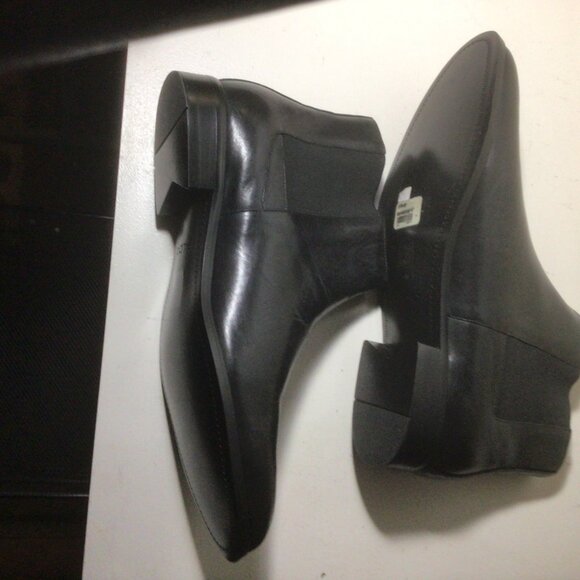 Aldo Black Leather Ankle Boot New Size 12 M - Picture 10 of 15